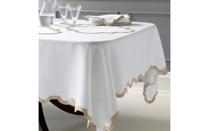 Matouk Mirasol Tablecloths