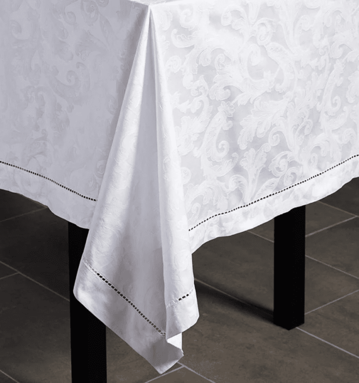 SFERRA Acanthus Tablecloths & Runners