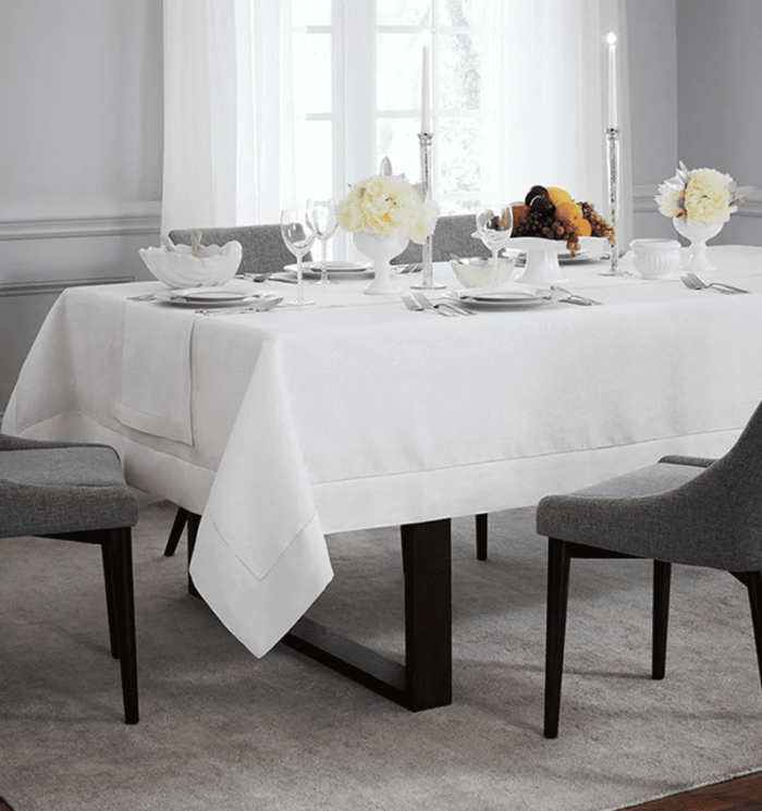 SFERRA Reece Tablecloth